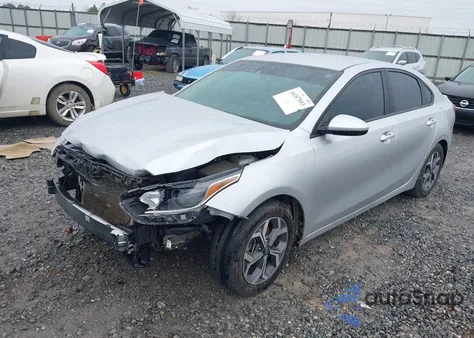 2021 Kia Forte Lxs z USA, uszkodzony, nr VIN 3KPF24AD8ME317907